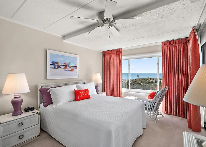 Relax In Charming 2 Bedroom Ocean Front Condo! * Ocean City